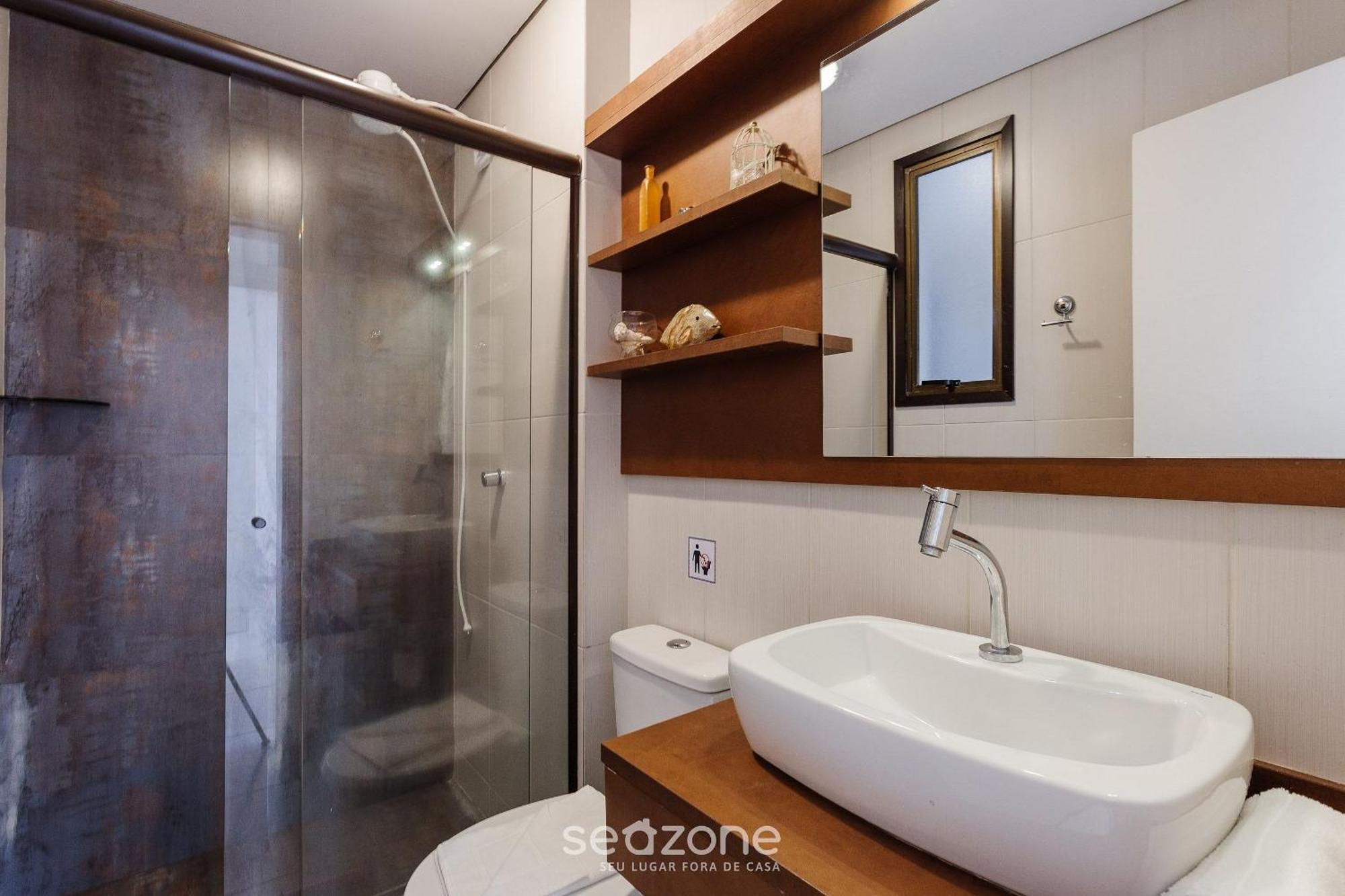 Apto Com Varanda Vista Mar Gvm133 *
