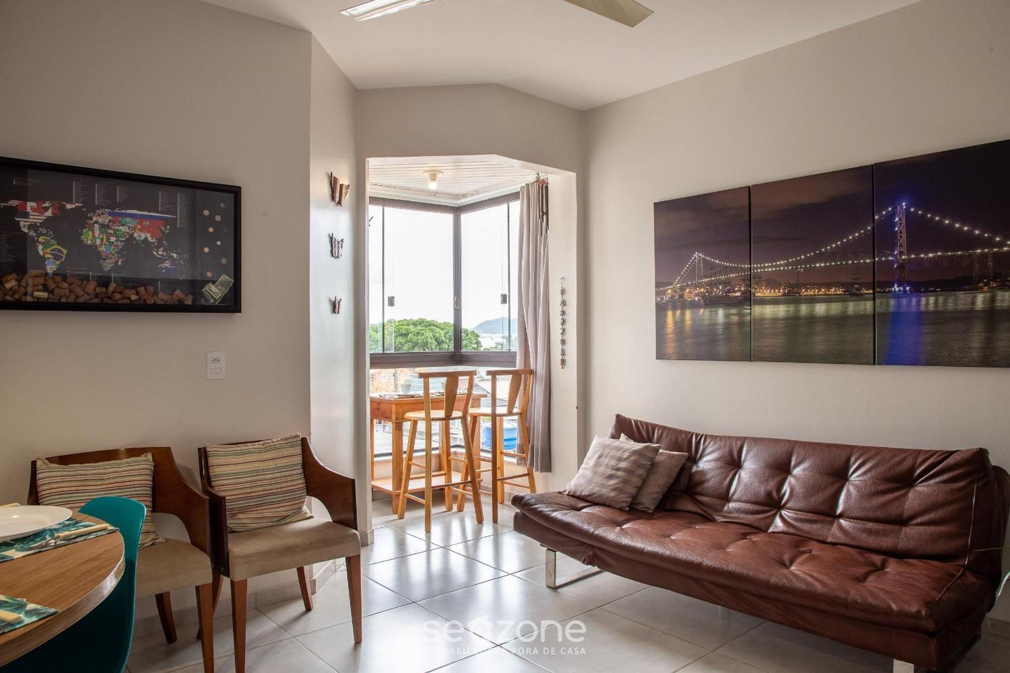 Apto Com Varanda Vista Mar Gvm133 *